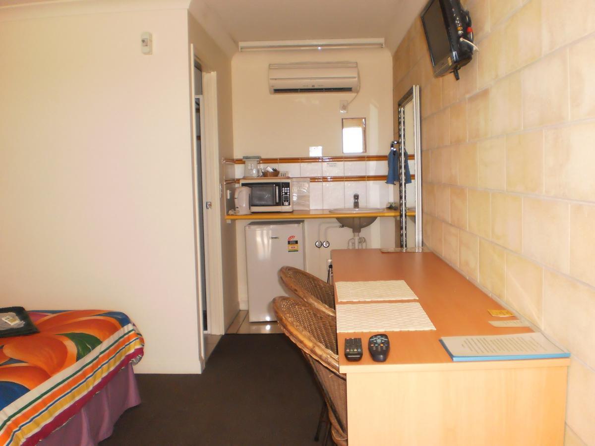 Country View Motel Ilbilbie Dış mekan fotoğraf